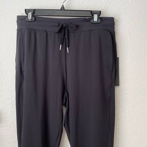 Mono B NWT Joggers